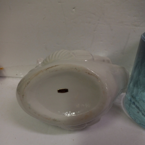 COPY - Vintage 3D Cypress Gardens Ivory Swan Candy Dish, Vase W/Rose Porcelain … - Picture 7 of 9